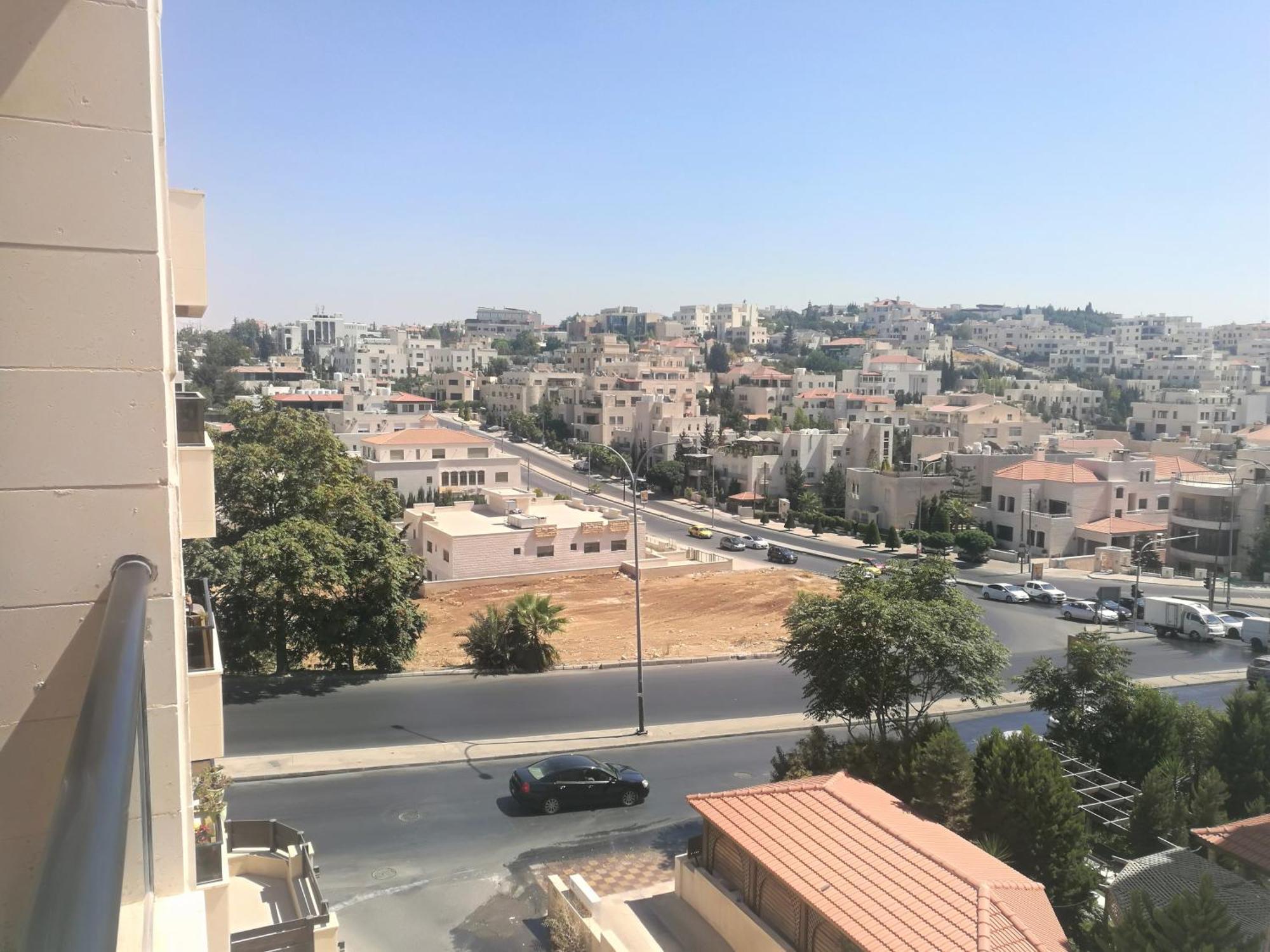 Dair Ghbar Gate Apartments Amã Exterior foto