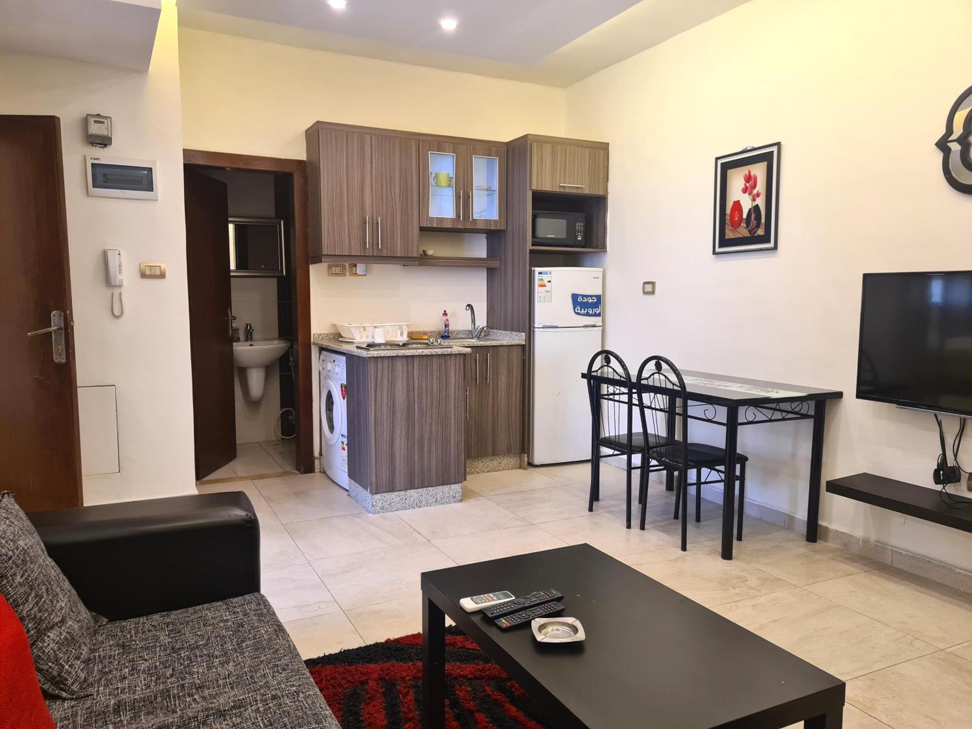 Dair Ghbar Gate Apartments Amã Quarto foto