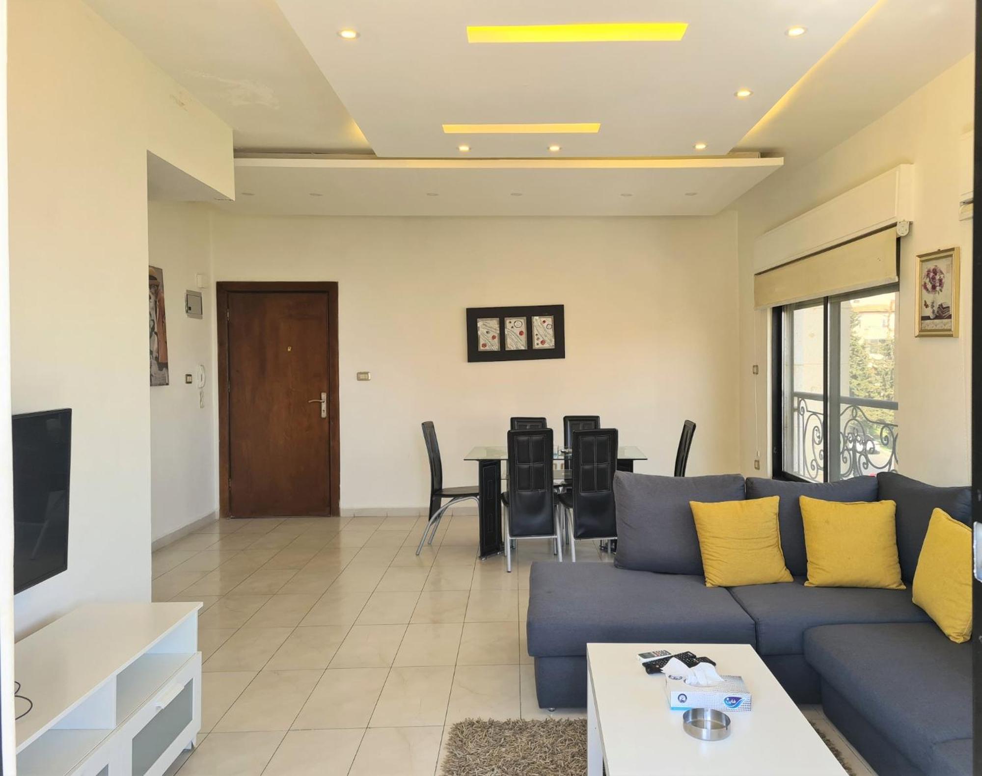 Dair Ghbar Gate Apartments Amã Quarto foto