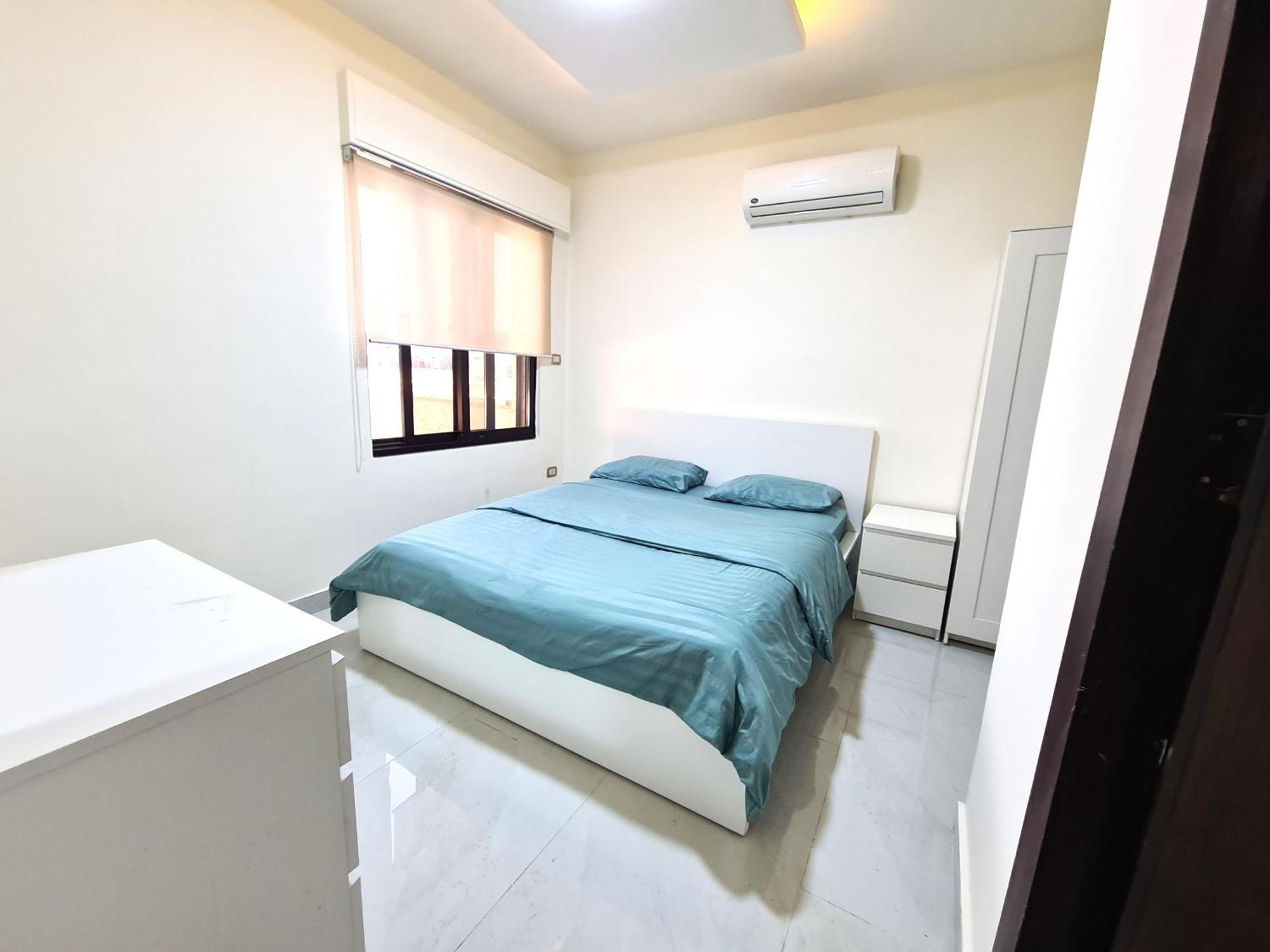 Dair Ghbar Gate Apartments Amã Quarto foto