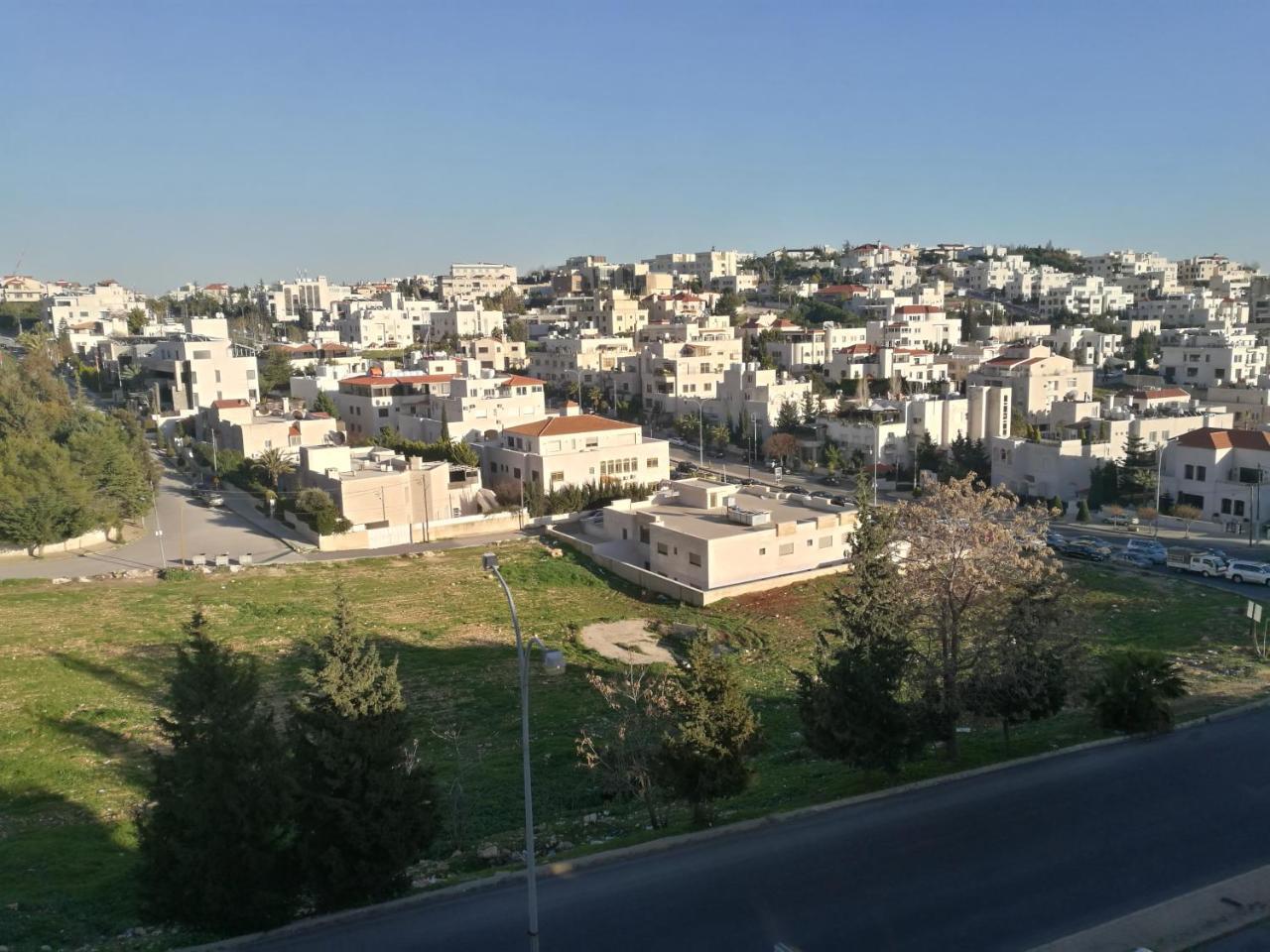 Dair Ghbar Gate Apartments Amã Exterior foto